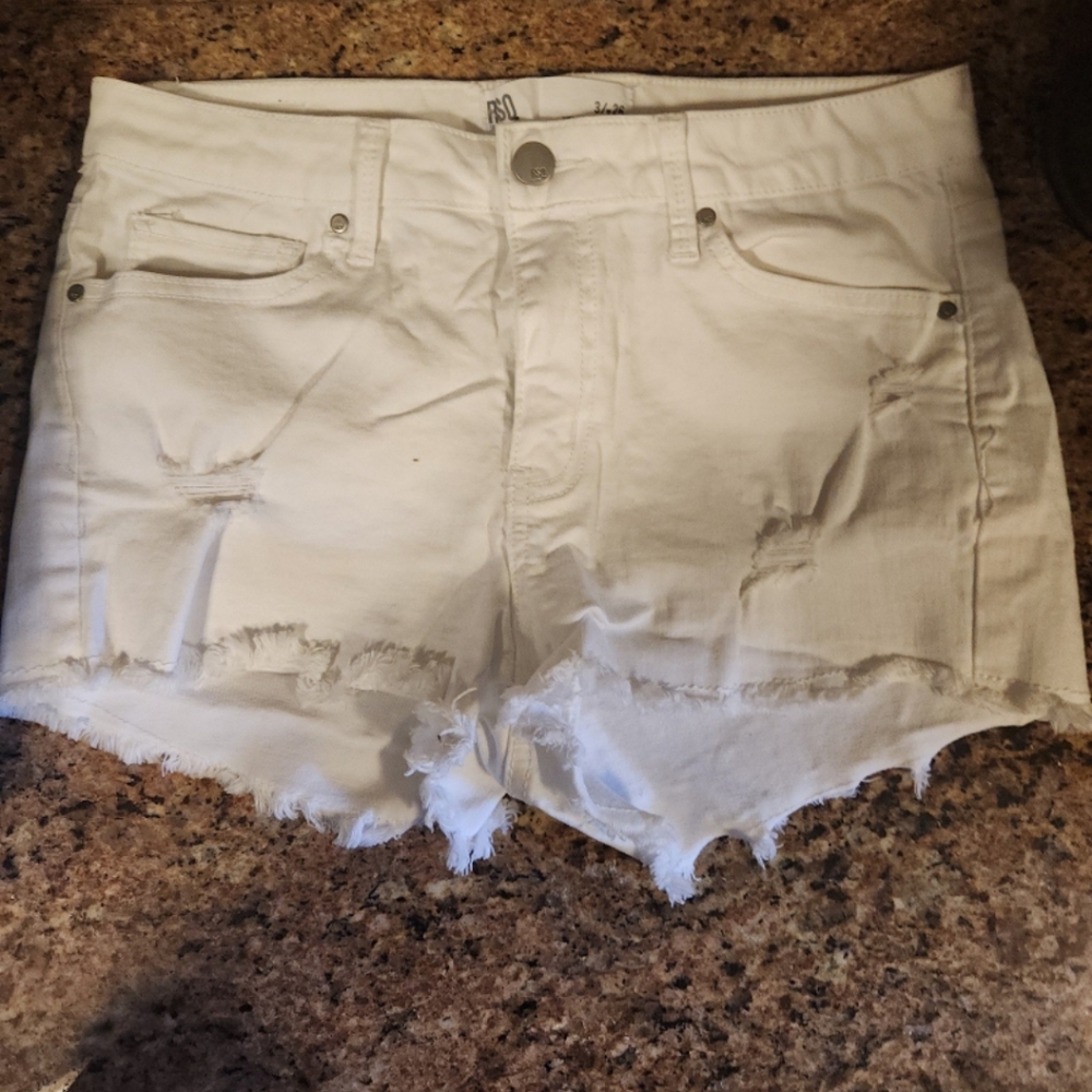 Women's/Juniors Mid-Rise White Denim Shorts.